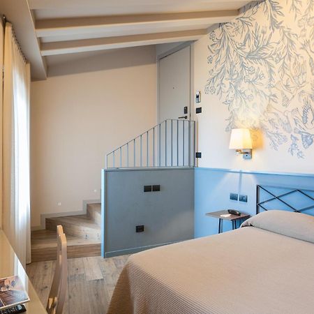 Titano Suites San Marino Exteriör bild