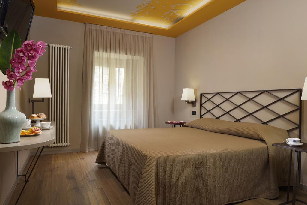 Titano Suites San Marino Rum bild