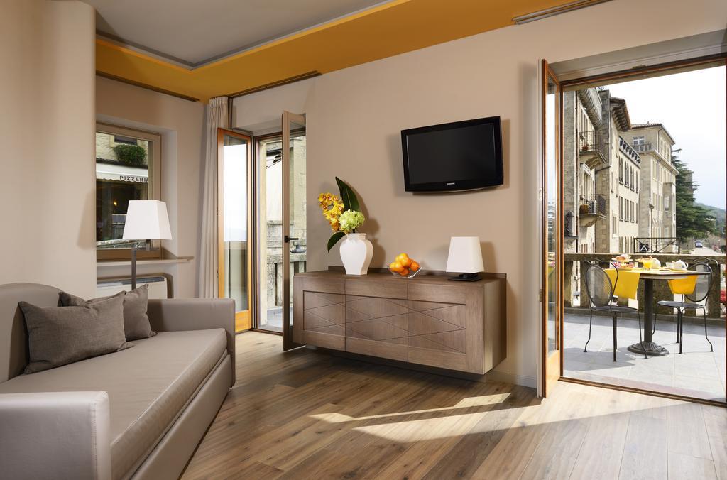 Titano Suites San Marino Rum bild